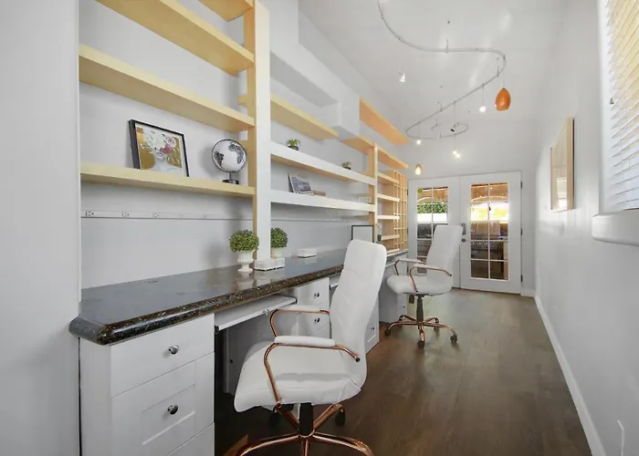 Spacious 5br With Pool And Fire Pit - Sleeps 14 * Phoenix