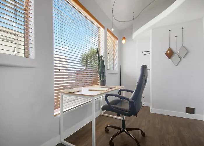 Spacious 5br With Pool And Fire Pit - Sleeps 14 * Phoenix
