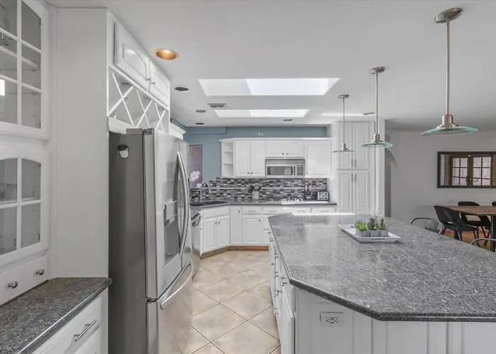 Spacious 5br With Pool And Fire Pit - Sleeps 14 Phoenix